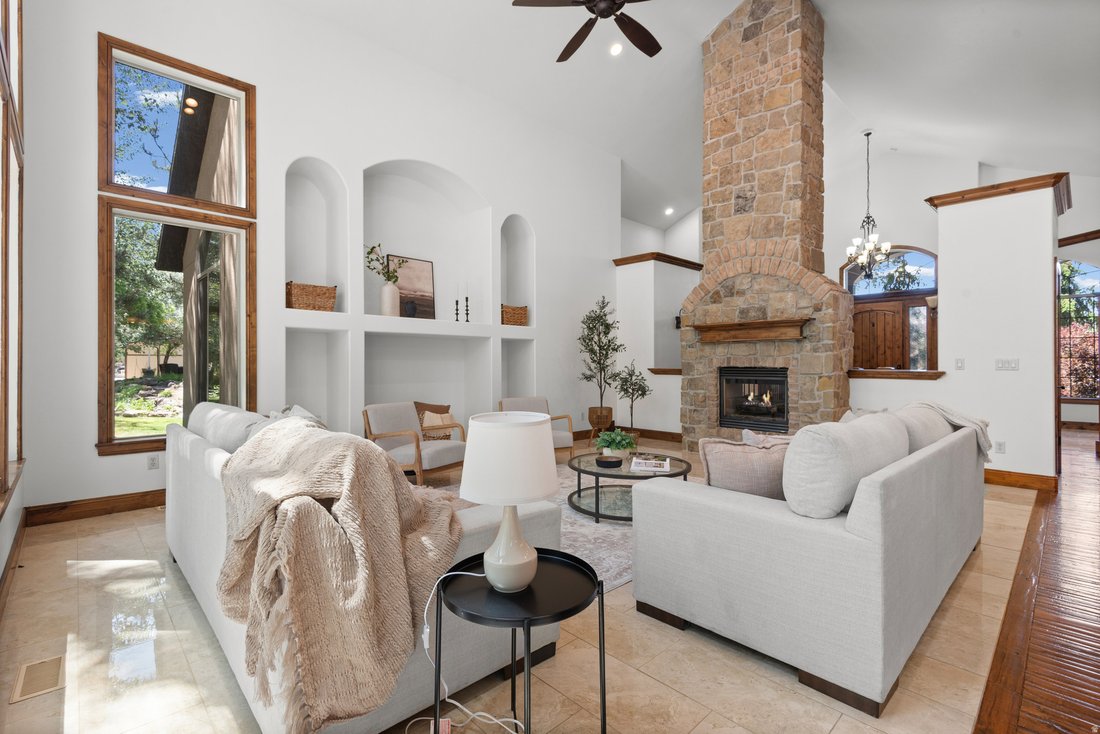 House in Sandy, Utah, United States 1 - 17746584