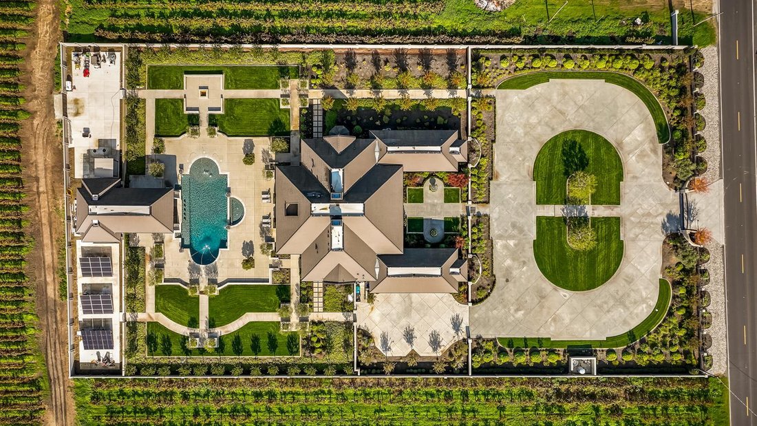 House in Lodi, California, United States 3 - 18071009