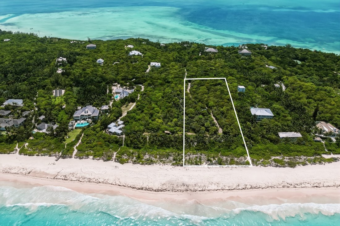 Land in Dunmore Town, Harbour Island, The Bahamas 2 - 18071024