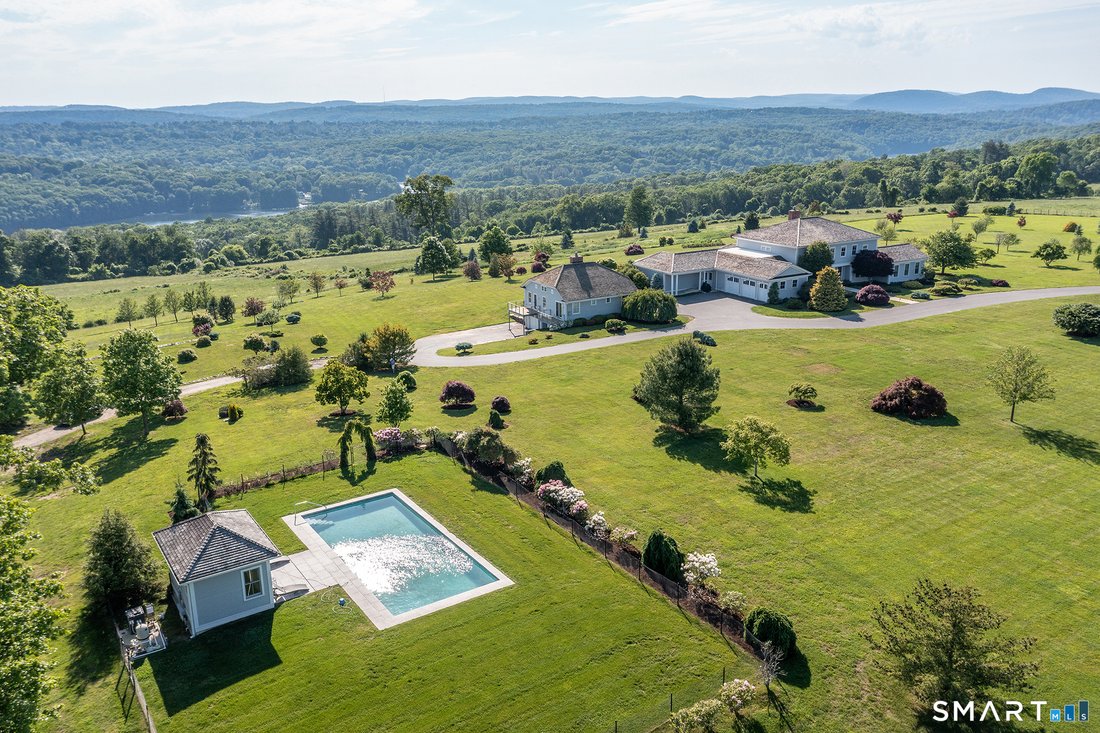 House in Bridgewater, Connecticut, United States 3 - 18071425