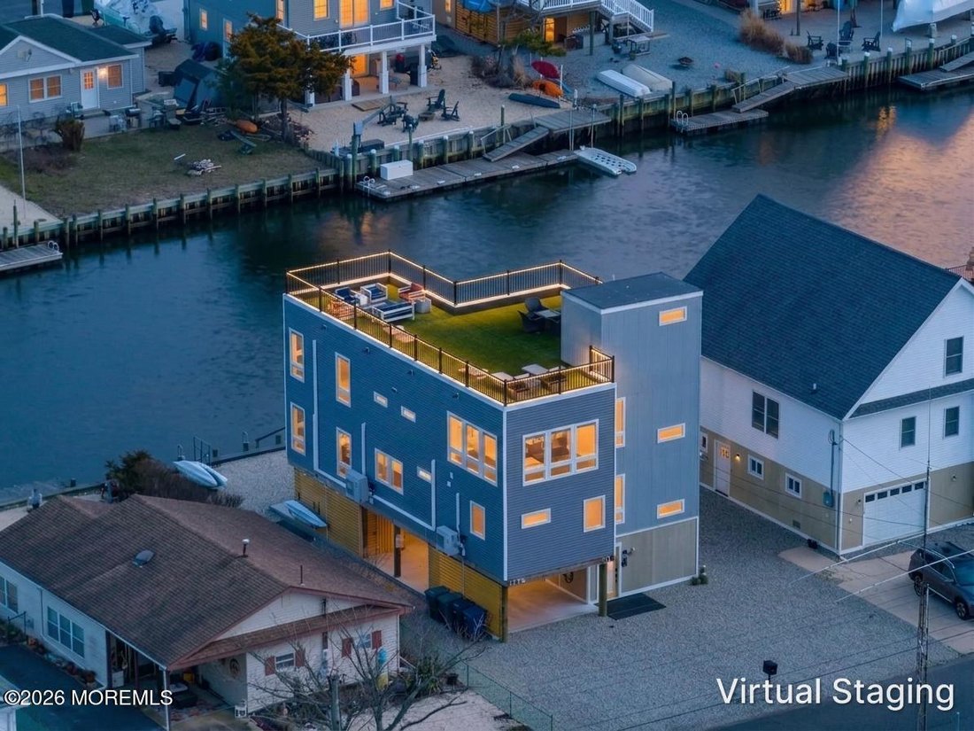 House in Little Egg Harbor Township, New Jersey, United States 1 - 17880764