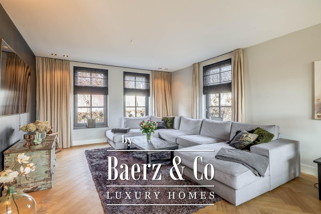 Villa in Helmond, North Brabant, Netherlands 3 - 17612598