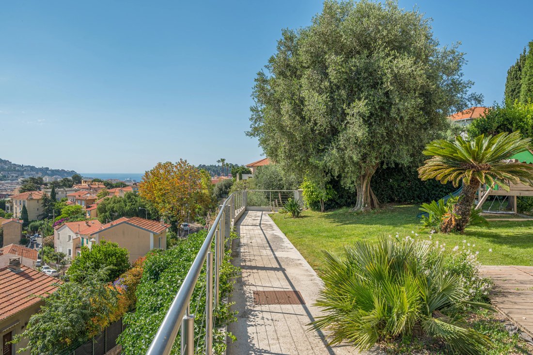 Villa in Cimiez, Nice, France 2 - 18073090
