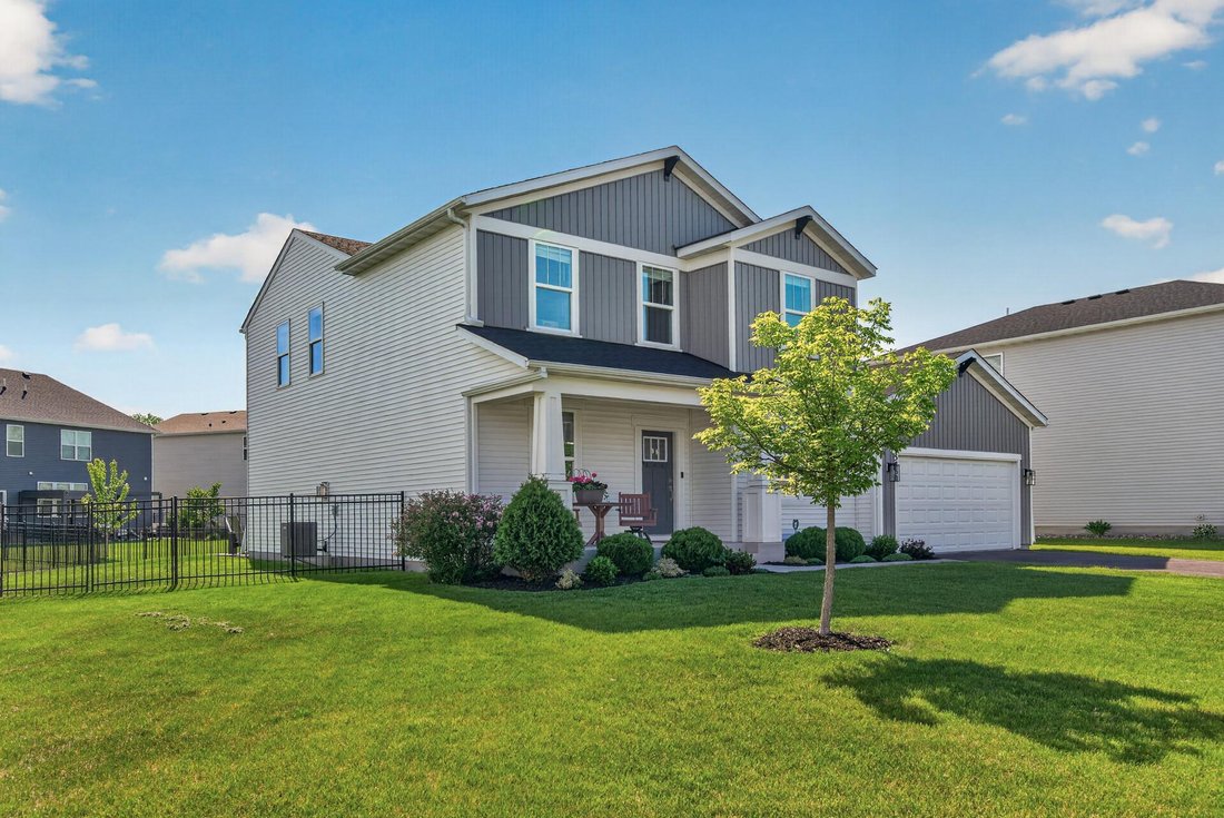 House in Plymouth, Minnesota, United States 2 - 18079498