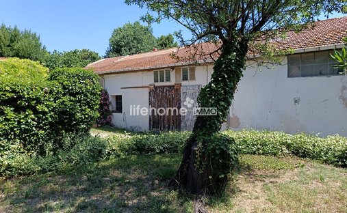 Casa en Gigean, Occitania, Francia 1
