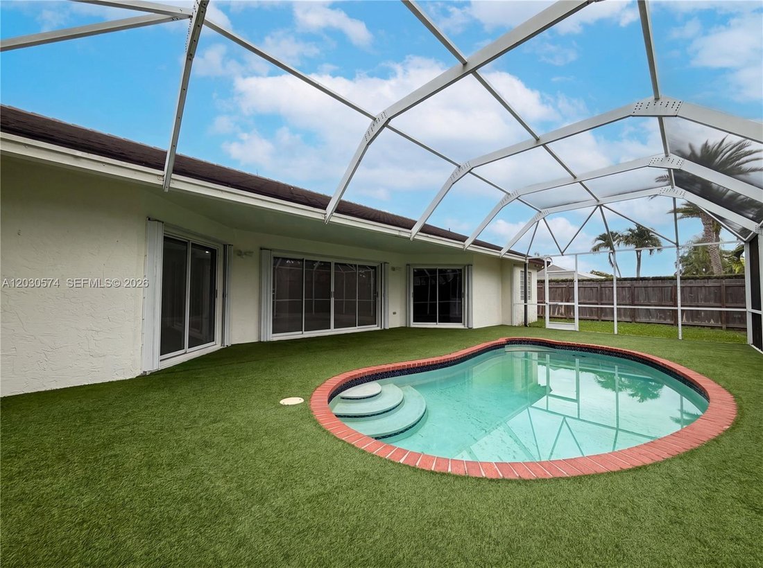House in Miami, Florida, United States 5 - 18074935