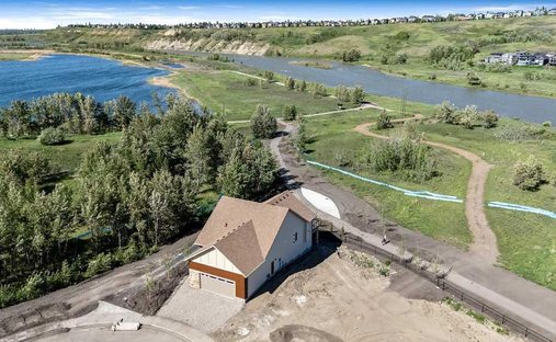 House in Calgary, Alberta, Canada 1