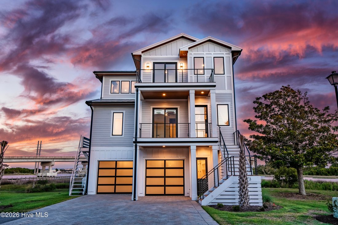 House in Surf City, North Carolina, United States 2 - 17396648