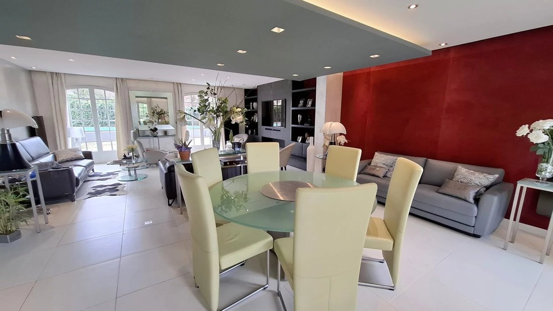 House in France 2 - 18073137