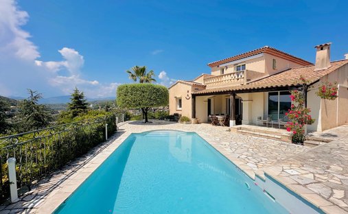 Villa in La Turbie, Provence-Alpes-Côte d'Azur, France 1