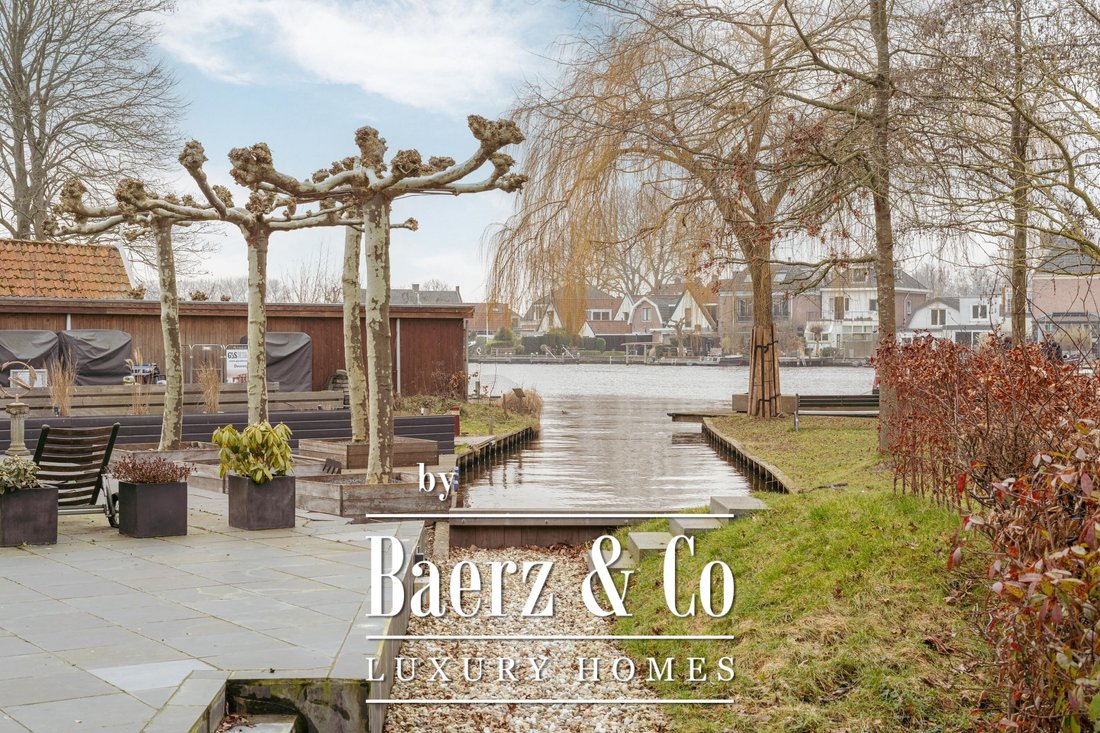 Townhouse in Ouderkerk aan de Amstel, North Holland, Netherlands 3 - 17328133