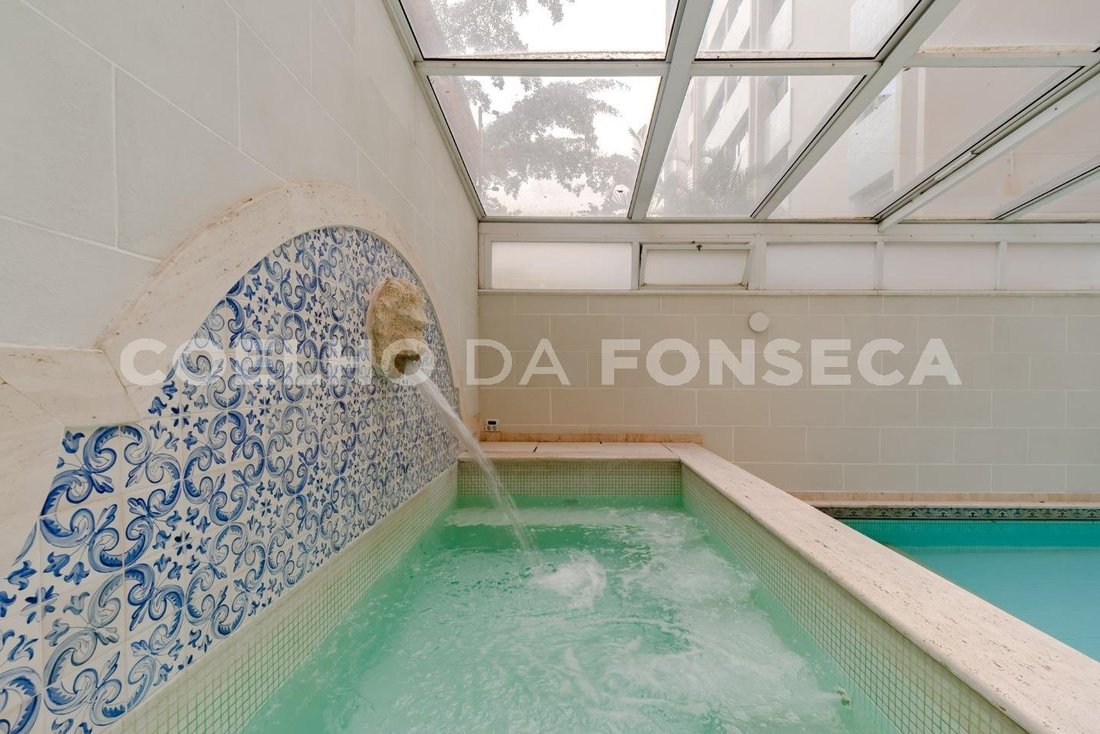 Condo in São Paulo, State of São Paulo, Brazil 2 - 18077901