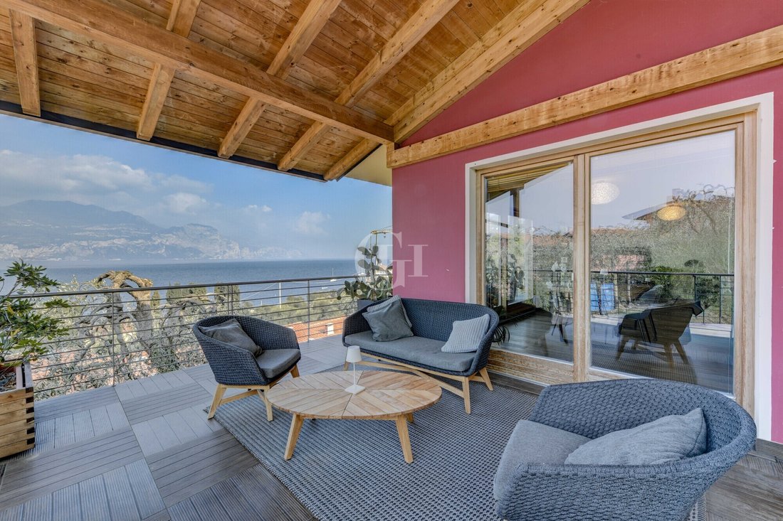 Villa in Brenzone sul Garda, Veneto, Italy 2 - 18078687