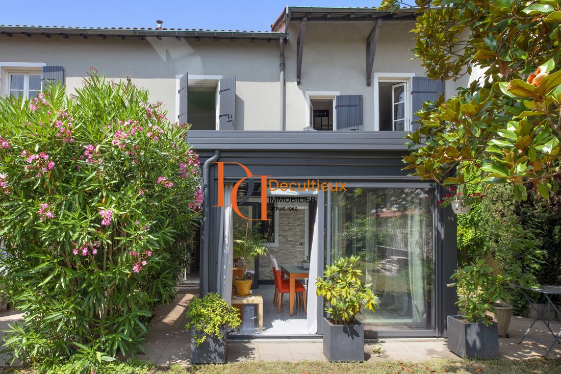 Villa in Zola - Pressence, Villeurbanne, France 3 - 18078006