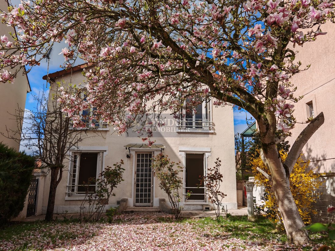 Villa en Dominio Nacional del Castillo, Versalles, Francia 1 - 16564523