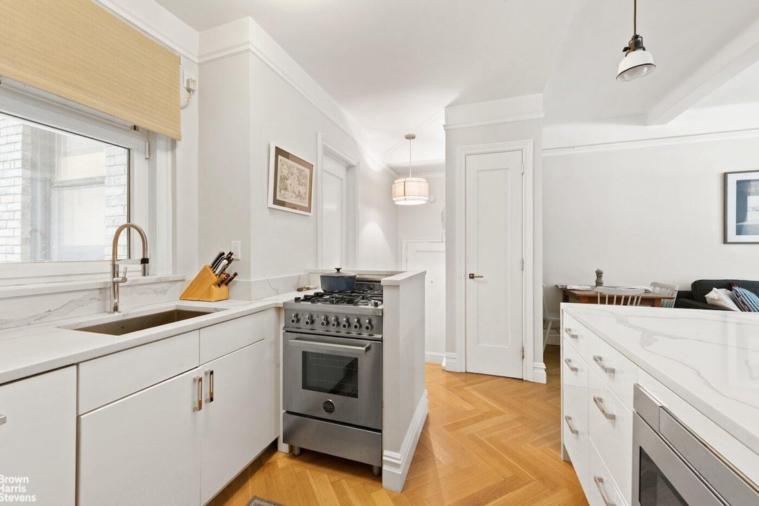 Co Op in New York, New York, United States 3 - 18066959