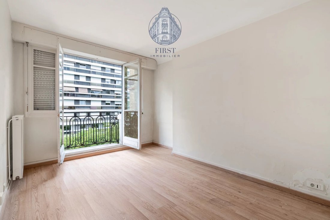 Apartment in Porte Dauphine, Paris 16e Arrondissement, Paris 4 - 18076936
