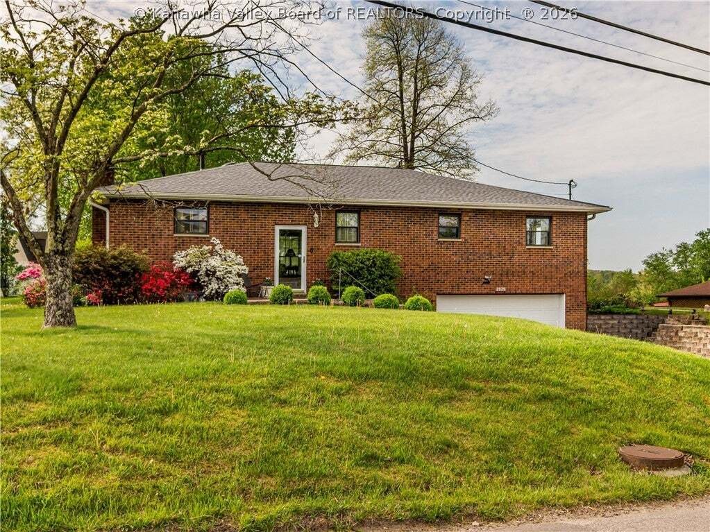 House in Hurricane, West Virginia, United States 1 - 18076498