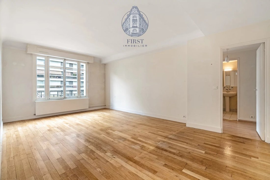 Apartment in Porte Dauphine, Paris 16e Arrondissement, Paris 1 - 18076936