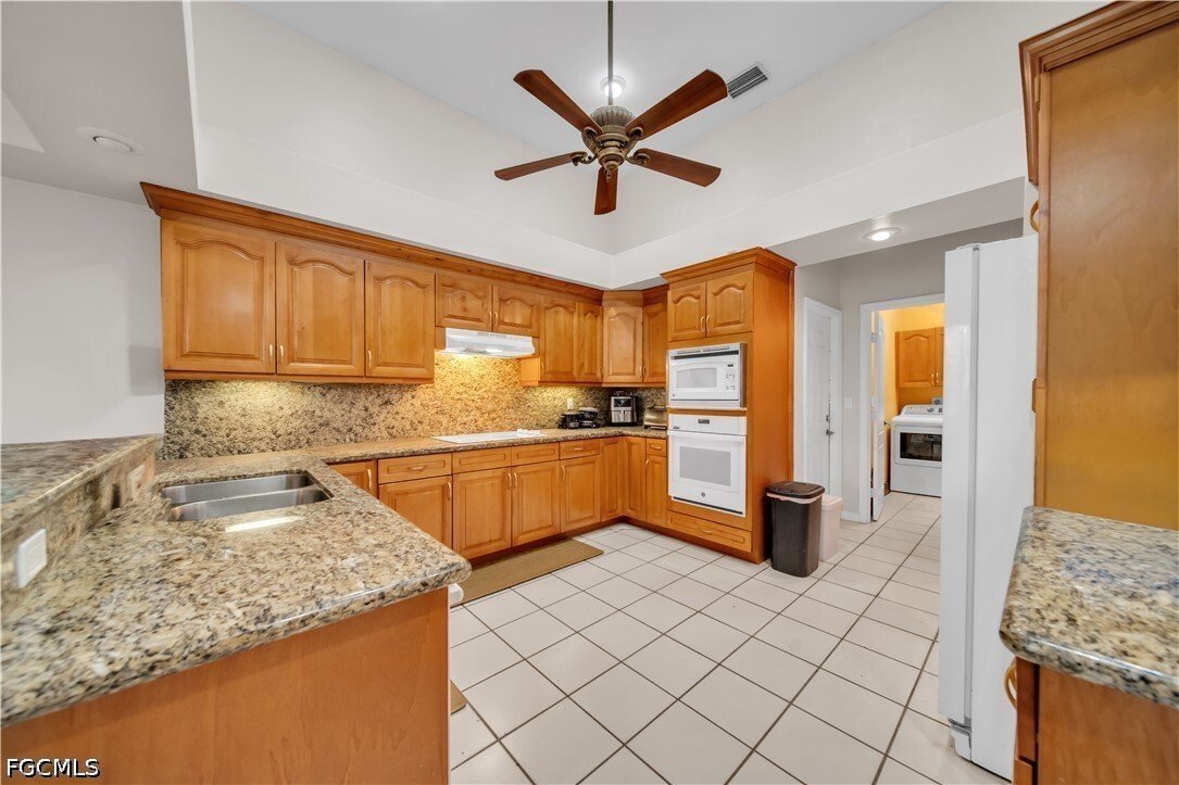 House in Fort Myers, Florida, United States 5 - 18078430