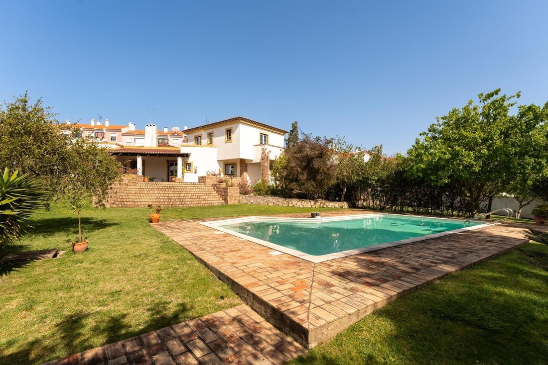 Country House in Loures, Lisbon, Portugal 1 - 18080041