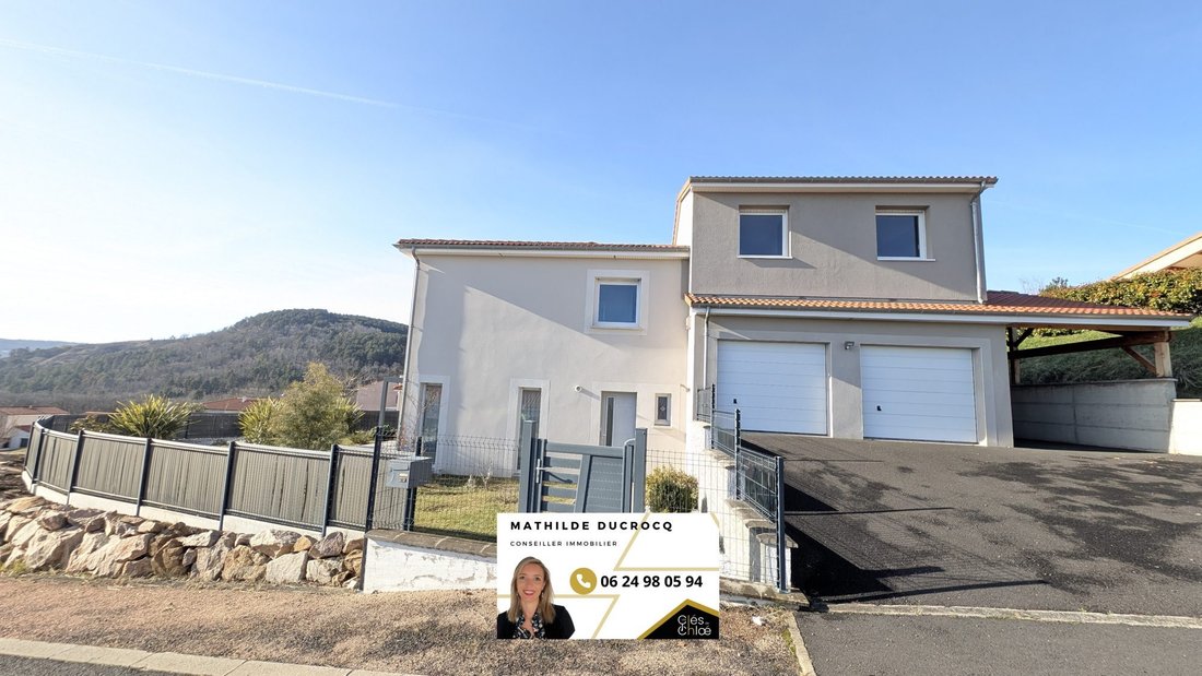 Villa in La Roche-Blanche, Auvergne-Rhône-Alpes, France 2 - 18077934