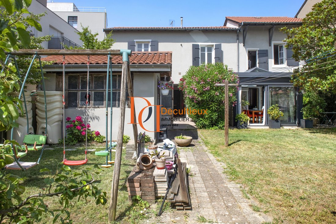 Villa in Zola - Pressence, Villeurbanne, France 2 - 18078006
