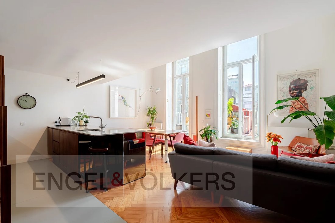 Apartment in Cedofeita, Santo Ildefonso, Se, Miragaia, Sao Nicolau e Vitoria, Porto District, Portugal 3 - 18076805