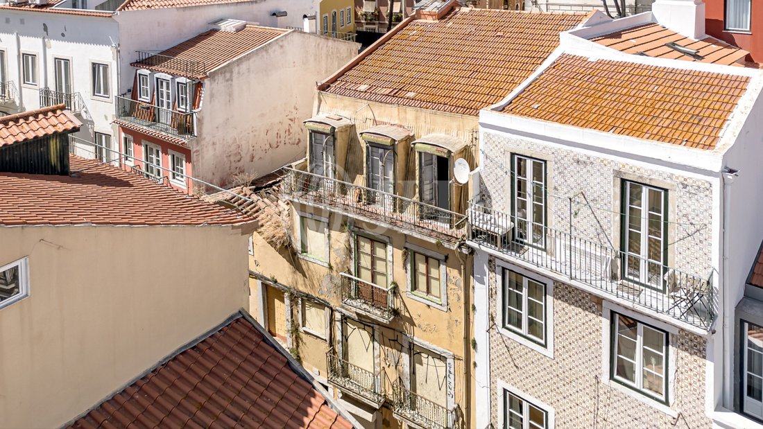 Apartment in Misericordia, Lisbon, Portugal 2 - 18077482