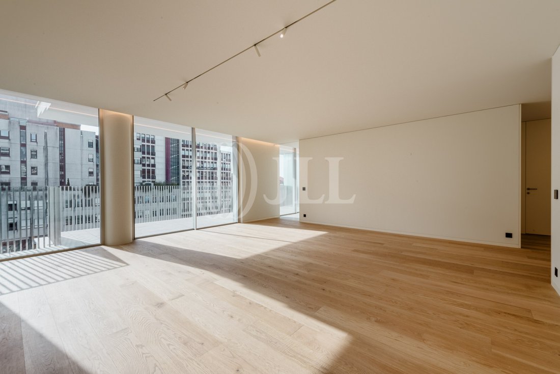 Apartment in Ramalde, Porto District, Portugal 5 - 18077587