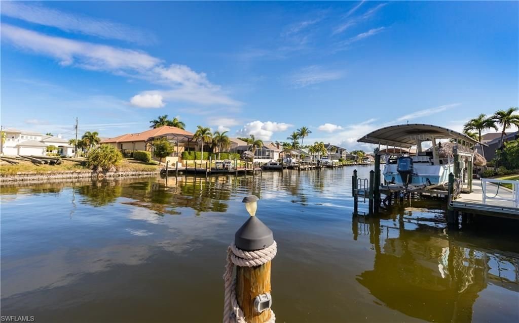 House in Cape Coral, Florida, United States 3 - 18077939