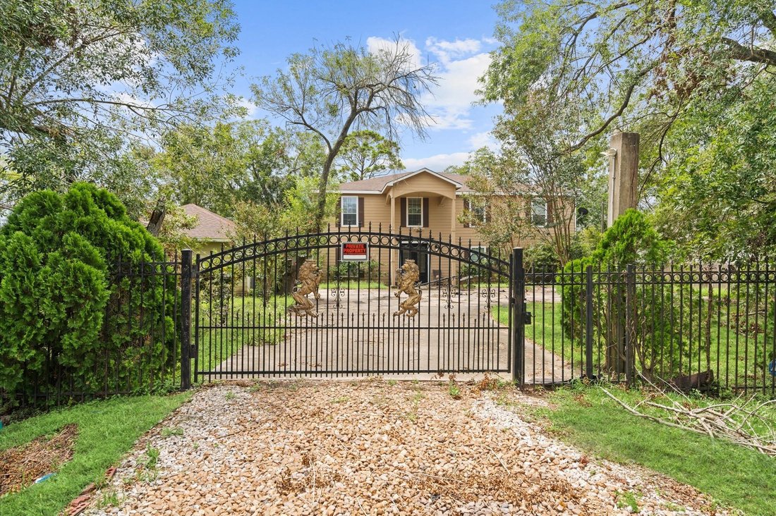 House in Fresno, Texas, United States 1 - 18079307