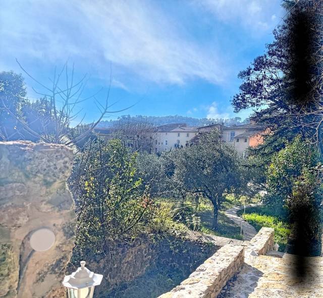 Haus in Cotignac, Provence-Alpes-Côte d'Azur, Frankreich 1 - 16918601