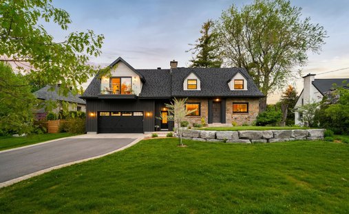 House in Baie-D'Urfe, Quebec, Canada 1