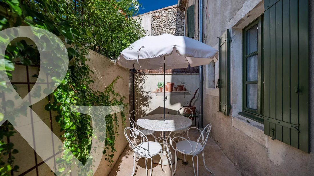 House in Eygalières, Provence-Alpes-Côte d'Azur, France 3 - 18073407