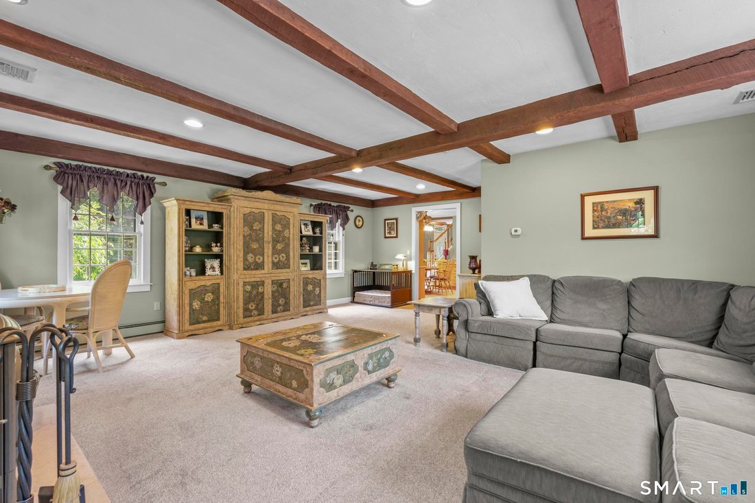House in Monroe, Connecticut, United States 5 - 18078903