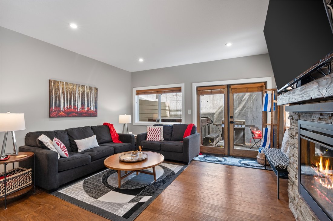 Apartment in Sun Peaks, British Columbia, Canada 5 - 18076659