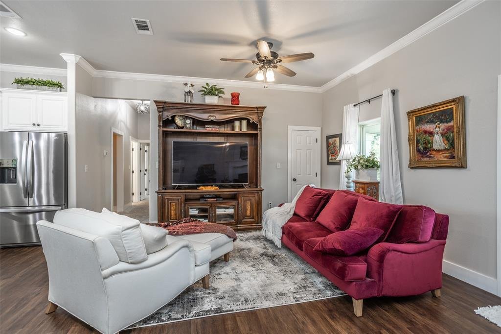 House in Gainesville, Texas, United States 3 - 18075694