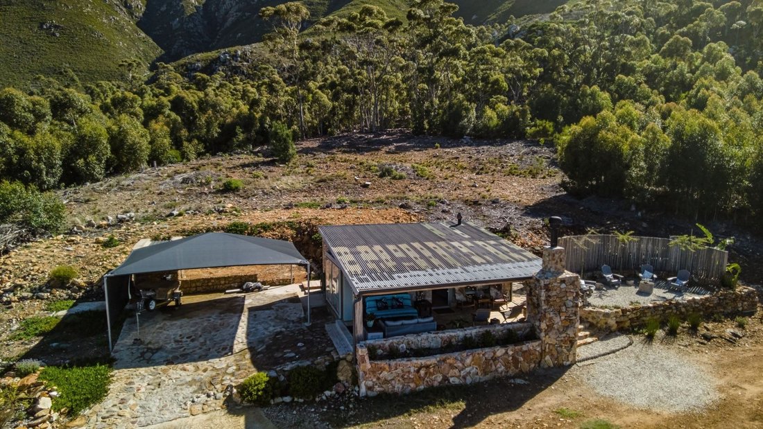 Estate in Onrus, Western Cape, South Africa 3 - 18073641