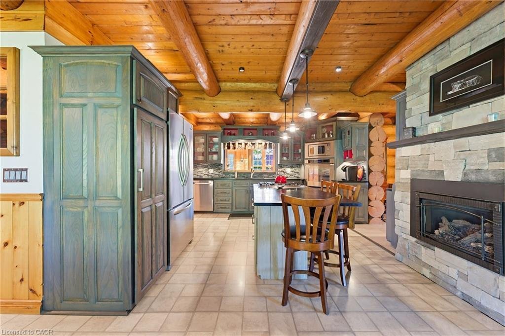 House in Atwood, Ontario, Canada 3 - 18076018