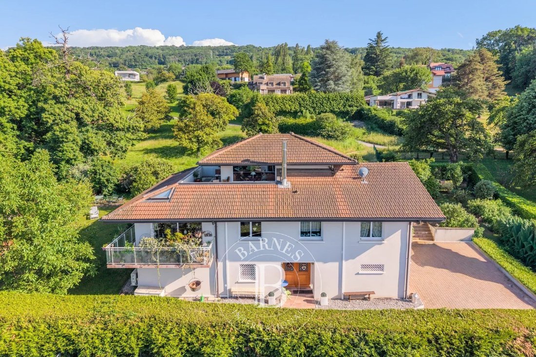 House in Publier, Auvergne-Rhône-Alpes, France 2 - 18070266