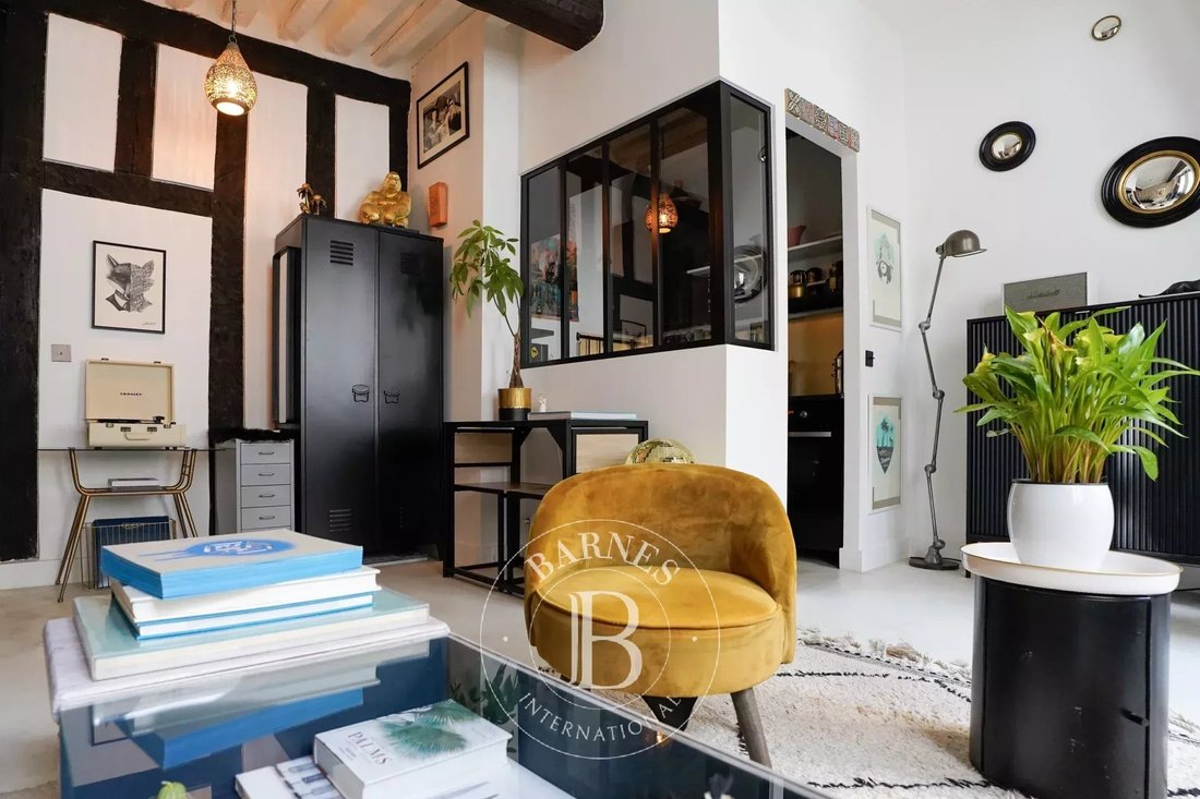 Apartment in Archives, Paris 3e Arrondissement, Paris 3 - 18073158