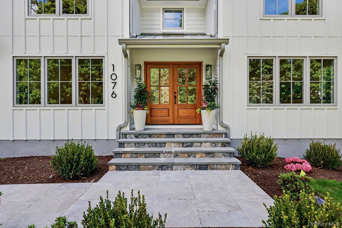 House in Stamford, Connecticut, United States 2 - 18074633