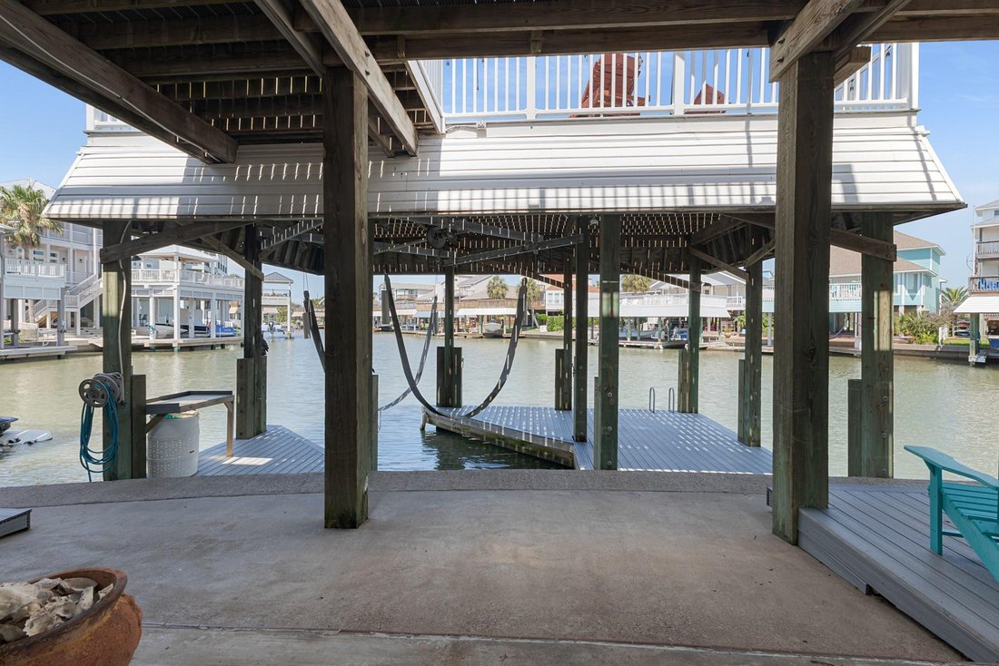 House in Galveston, Texas, United States 3 - 18072591