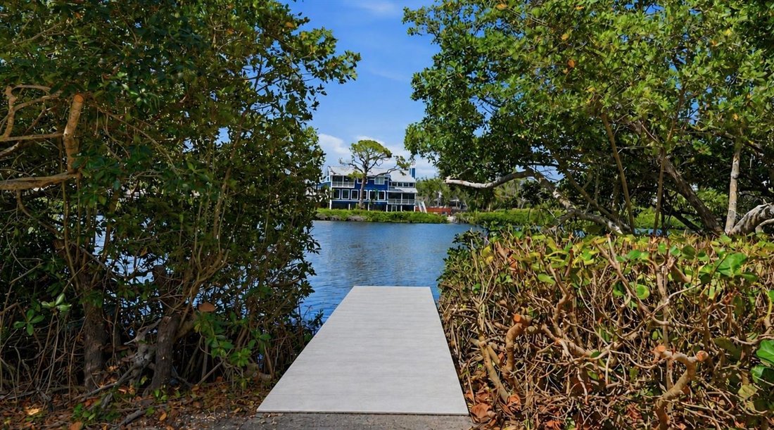Land in Siesta Key, Florida, United States 4 - 18072788