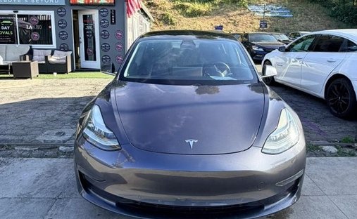 2018 Tesla Model 3 Long Range Sedan 4D in Studio city, CA, United States 1