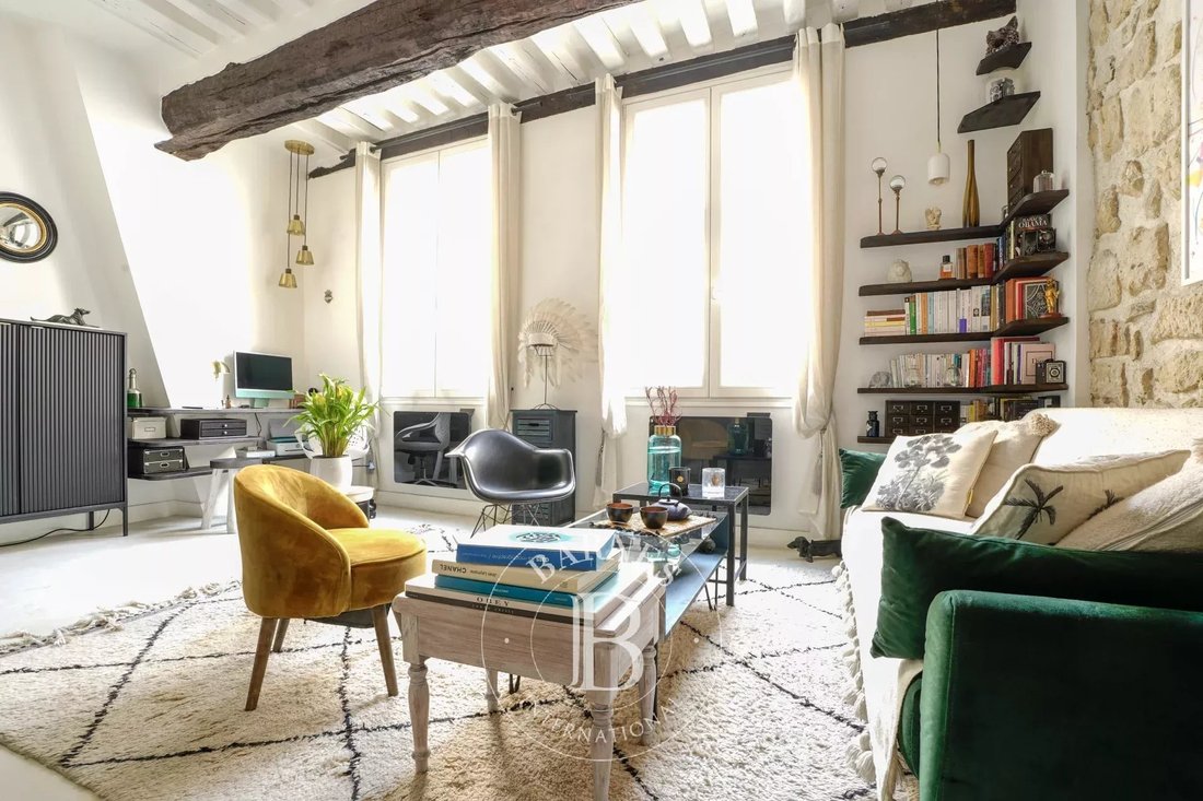 Apartment in Archives, Paris 3e Arrondissement, Paris 5 - 18073158