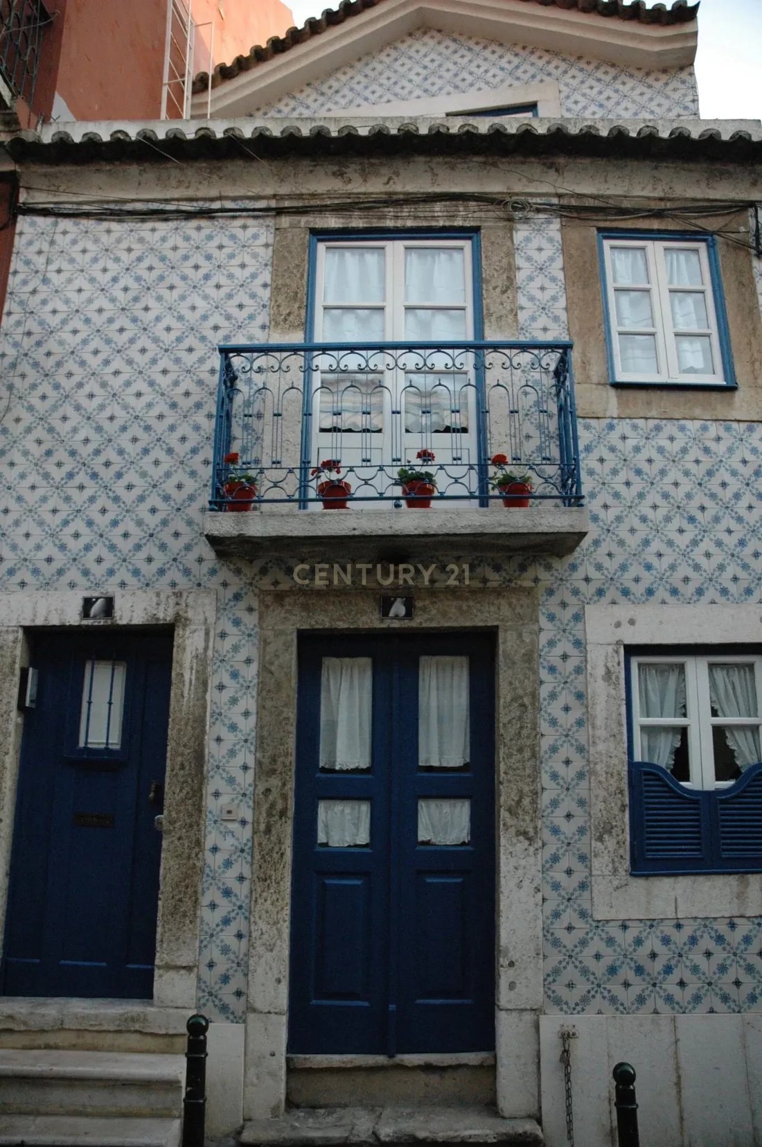 House in Misericordia, Lisbon, Portugal 2 - 18076592