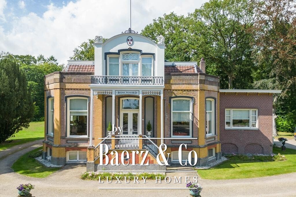 Estate in Sint Nicolaasga, Friesland, Netherlands 4 - 16995518
