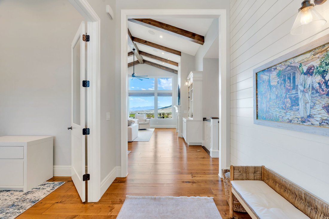 House in Eagle Mountain, Utah, United States 3 - 18076106